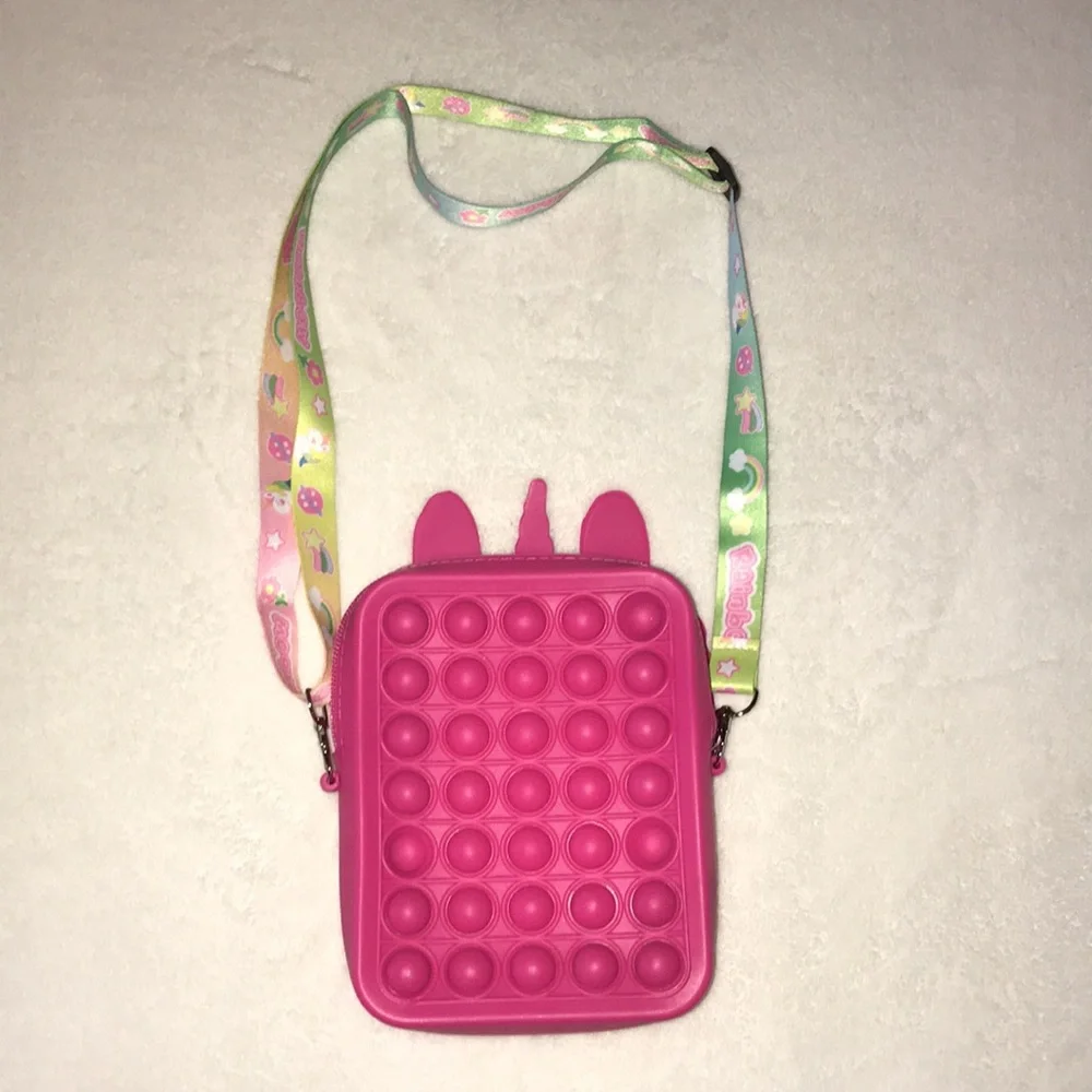 ✅ NWOT Unicorn Purse